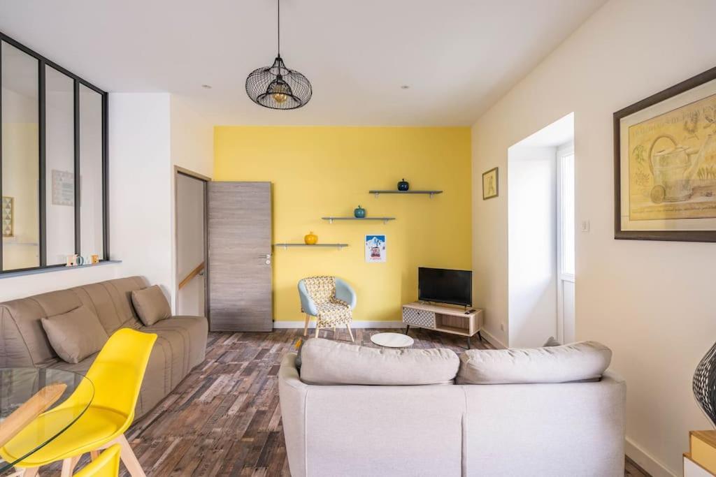 Superbe Appartement Avec Parking Gratuit Lons-le-Saunier Kültér fotó