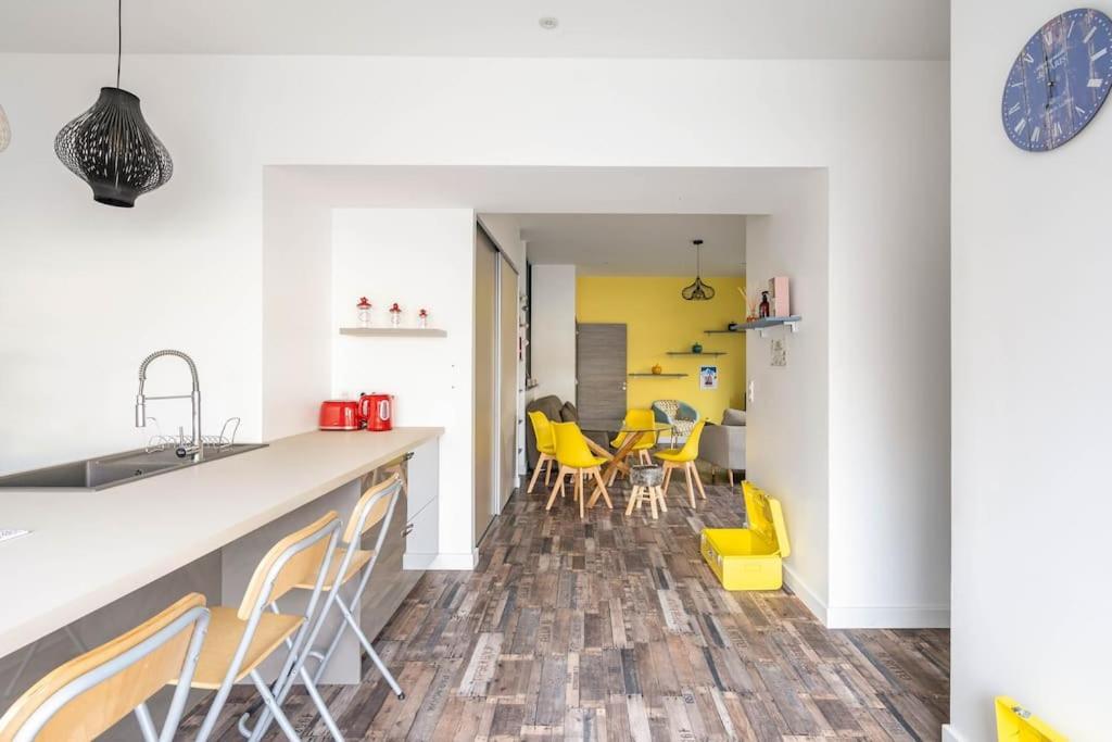 Superbe Appartement Avec Parking Gratuit Lons-le-Saunier Kültér fotó